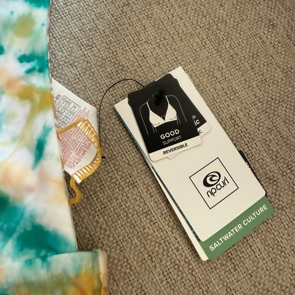 Rip Curl Reversible Colorful Tie-Dye Hawaiian floral Bikini Set - M / L - Picture 3 of 9